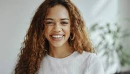 <em>Roberto Lara</em>